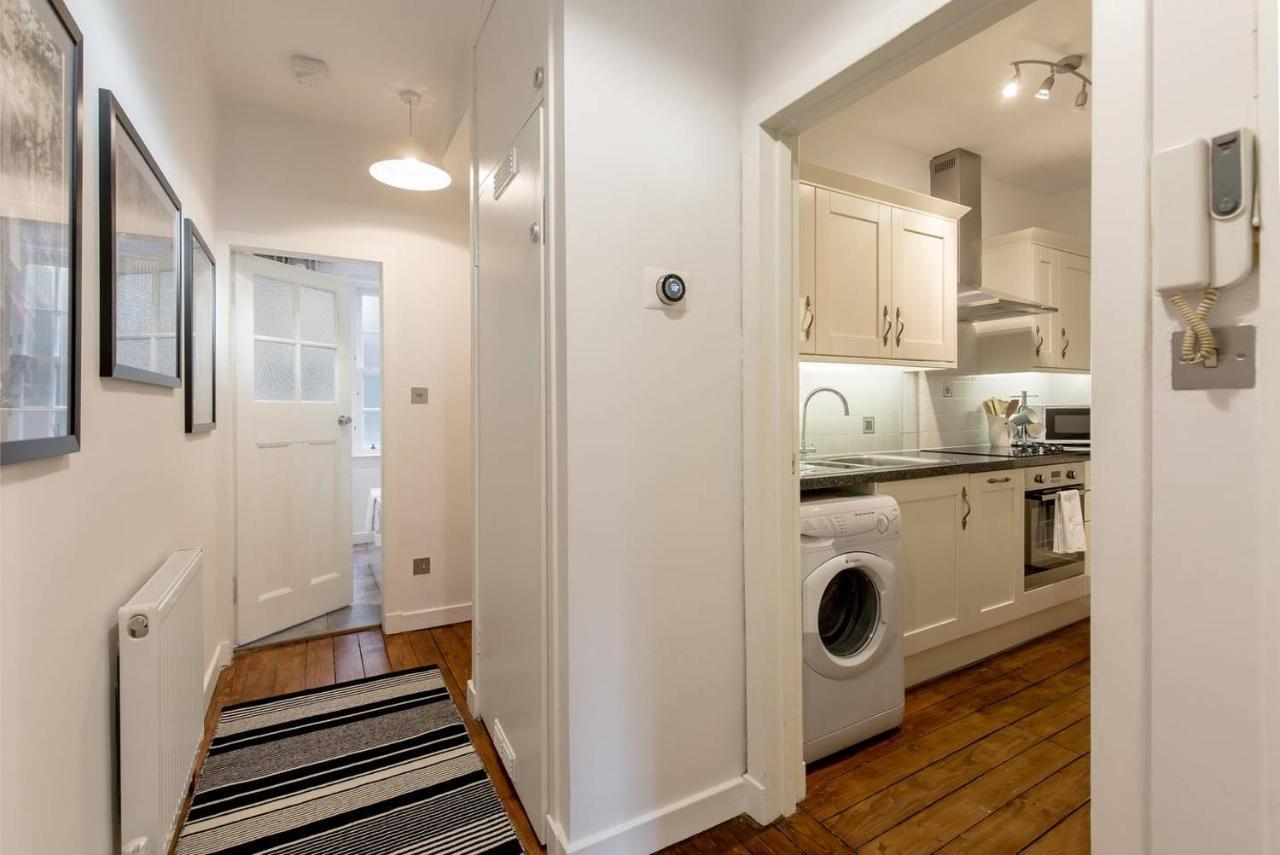 Altido Unique & Stylish Grassmarket Apt - Close To Castle Edinburgh Eksteriør bilde